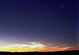 NLC + Venus + Plejaden + Taurus
        (Stier)